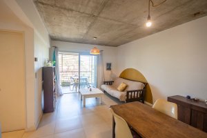 Venta 2 Amb Con Doble Balcon Y Cochera En Victoria