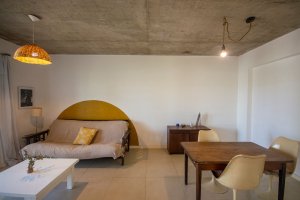 Venta 2 Amb Con Doble Balcon Y Cochera En Victoria