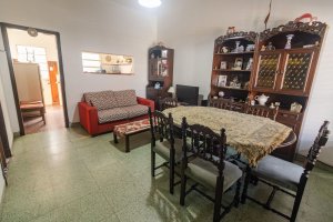 Sale: Ground Floor House, Olivos