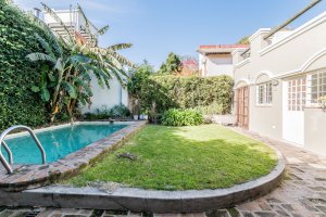 House for Sale 4 rooms – Victoria with garden and pool