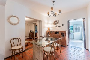 House for Sale 4 rooms – Victoria with garden and pool