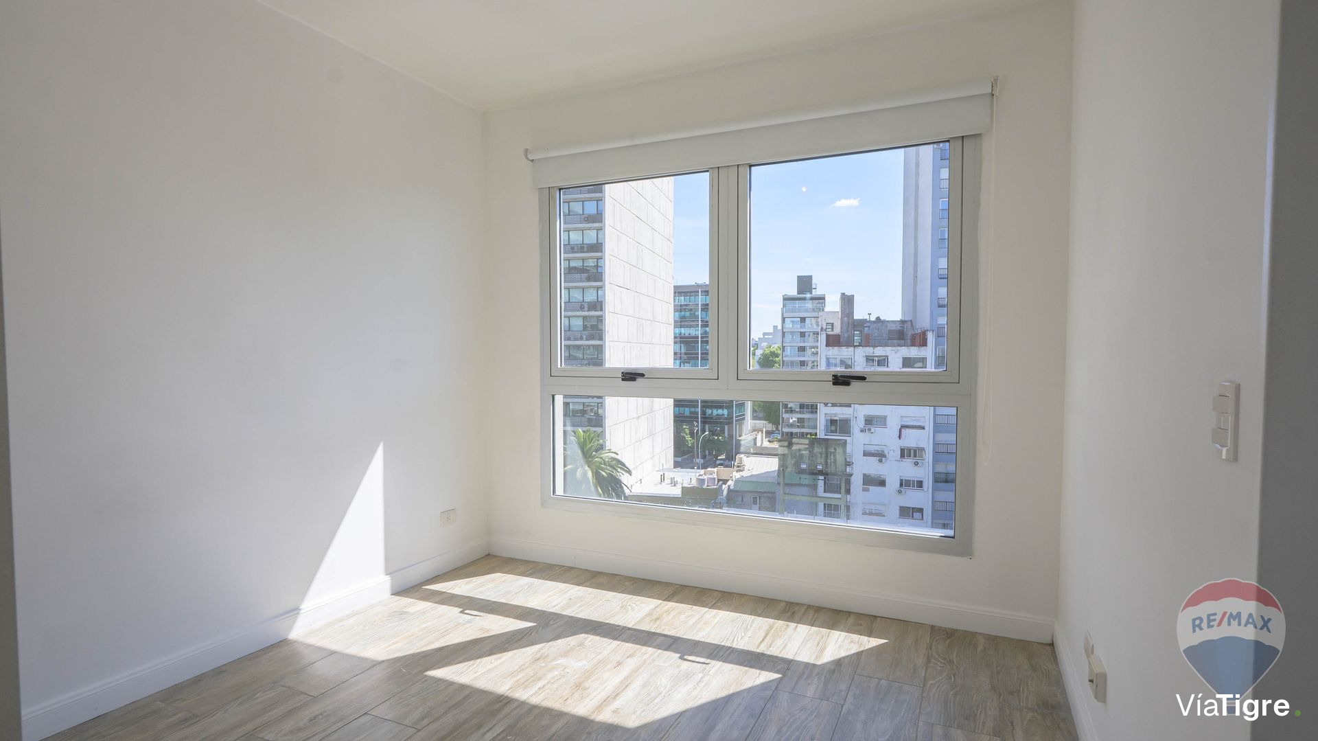 Vende 2 amb piso 3 Brickell Tigre Torre Road