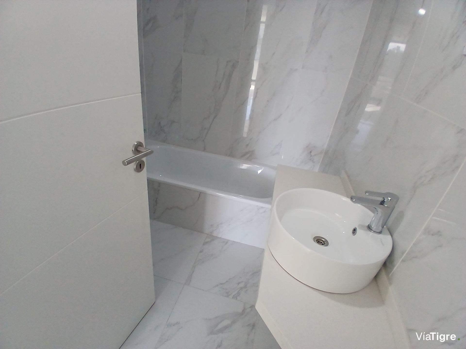 Vende 2 amb piso 3 Brickell Tigre Torre Road