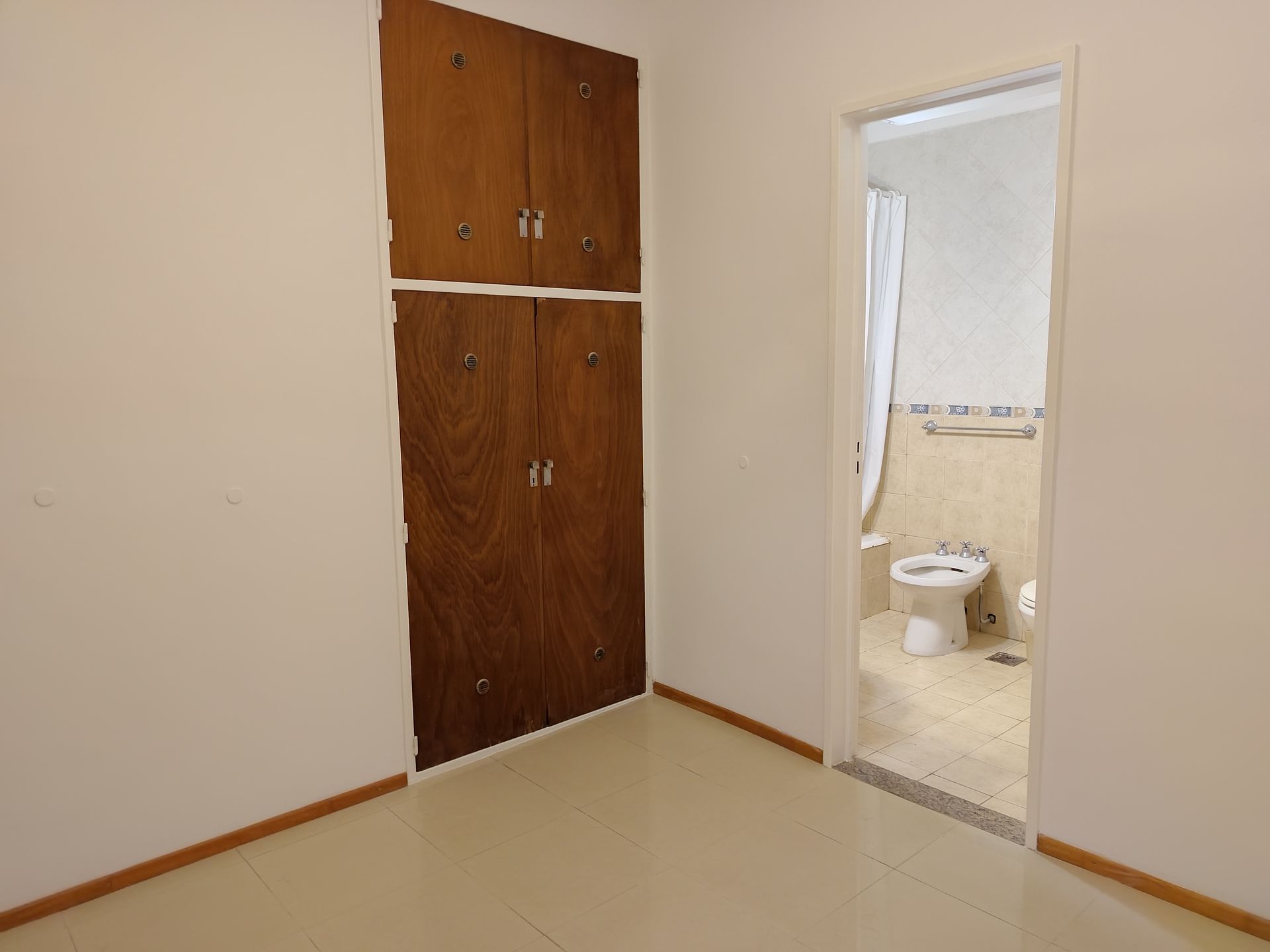 Casa a ESTRENAR - Laguna Grande, Pileta CALIDAD