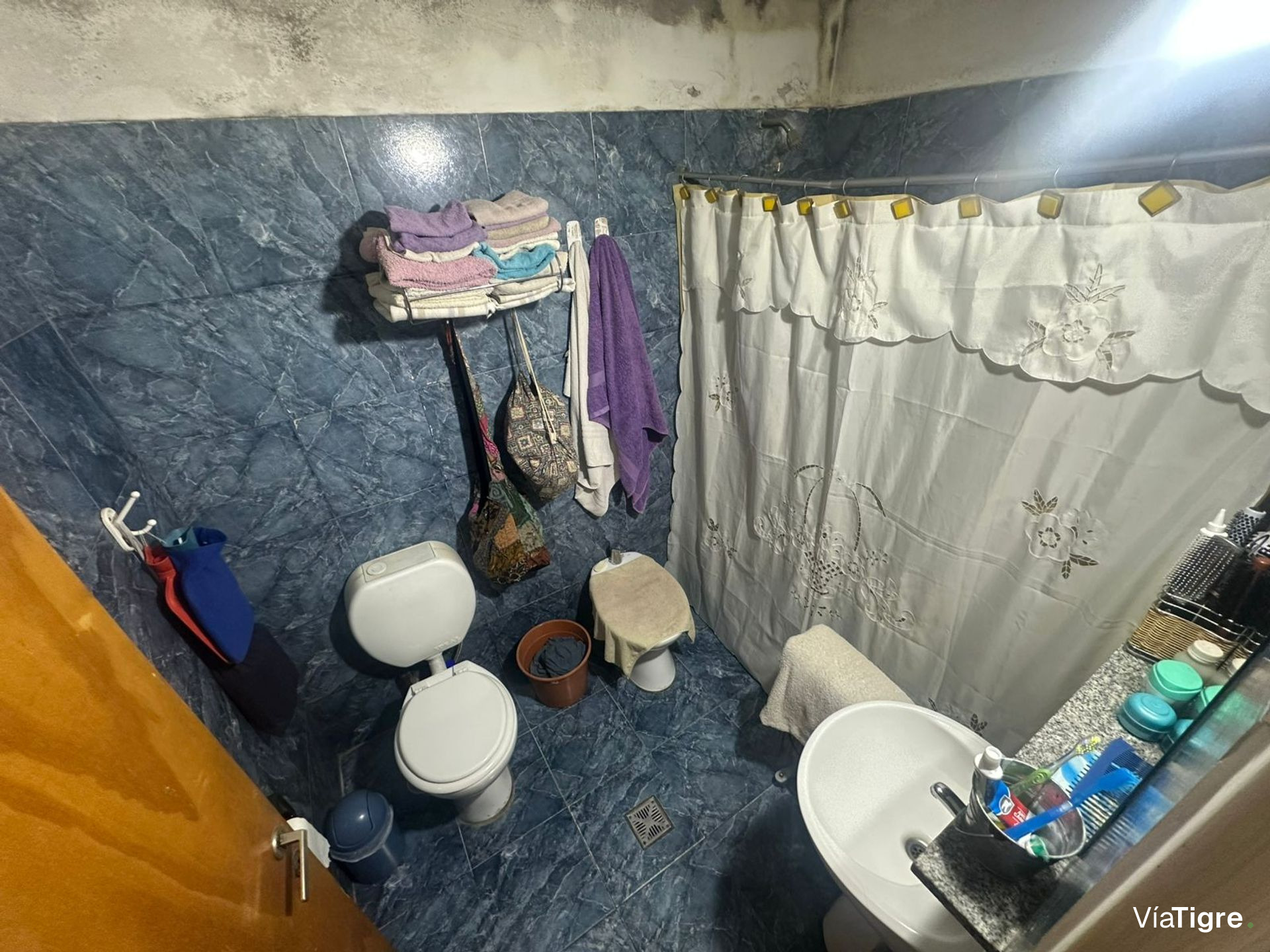 Casa Dividida En 4 Dtos3 De 3 Amb, 1 Mon Con Renta