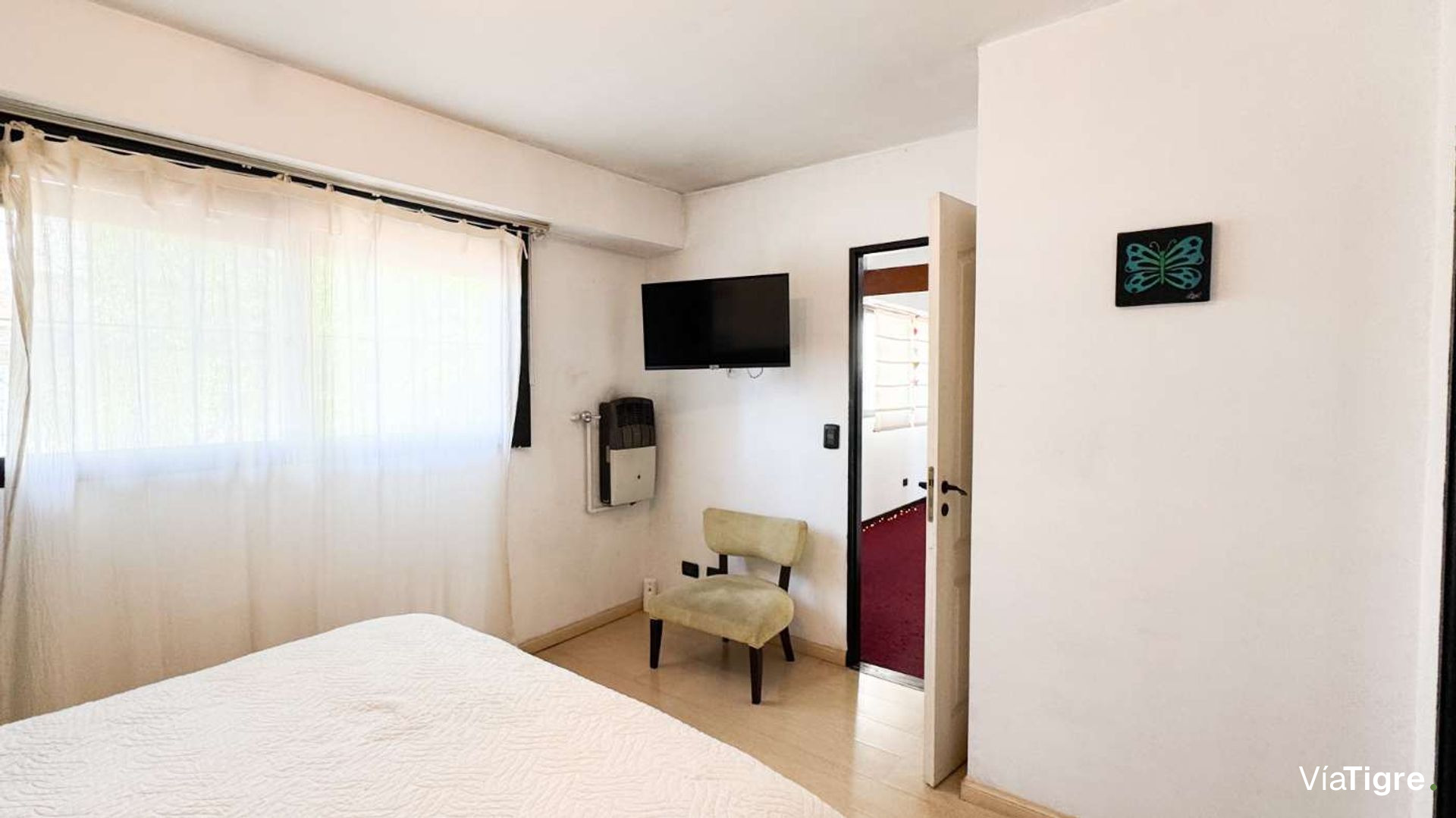Venta Casa 4 Amb. Con Cochera Y Pileta En Olivos