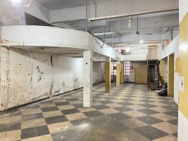 Venta Casa 4 Amb. Con Cochera Y Pileta En Olivos