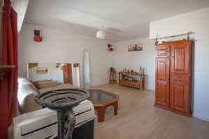 Rent | Apartment 3 rooms with garage Vía López