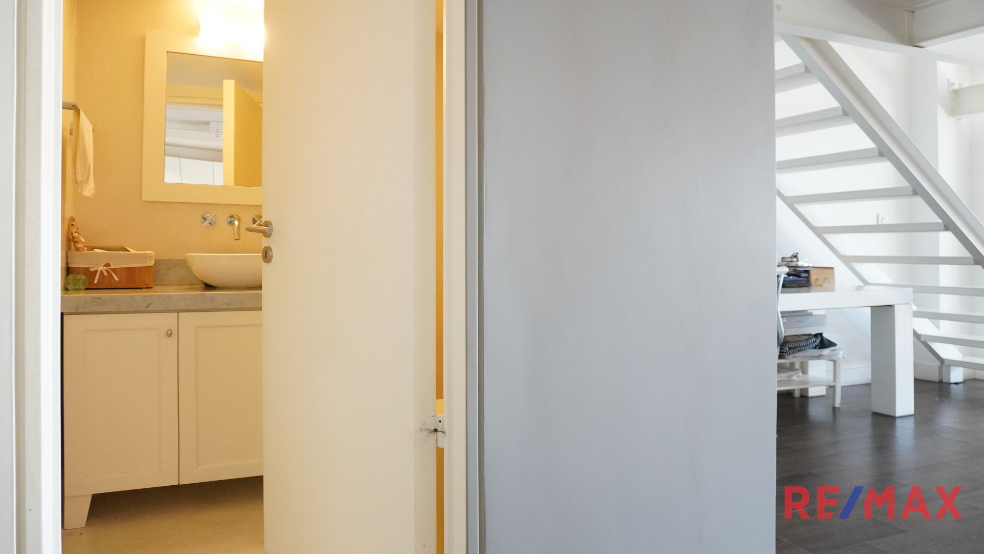 Venta departamento loft de 2 amb en Martínez