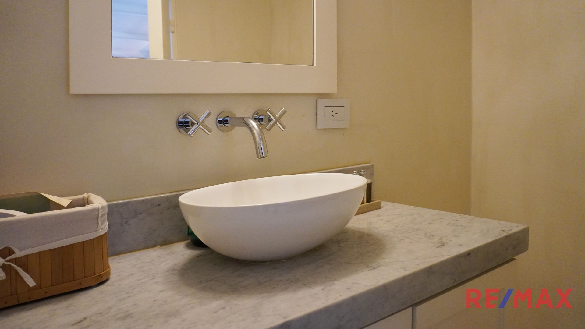 Venta departamento loft de 2 amb en Martínez