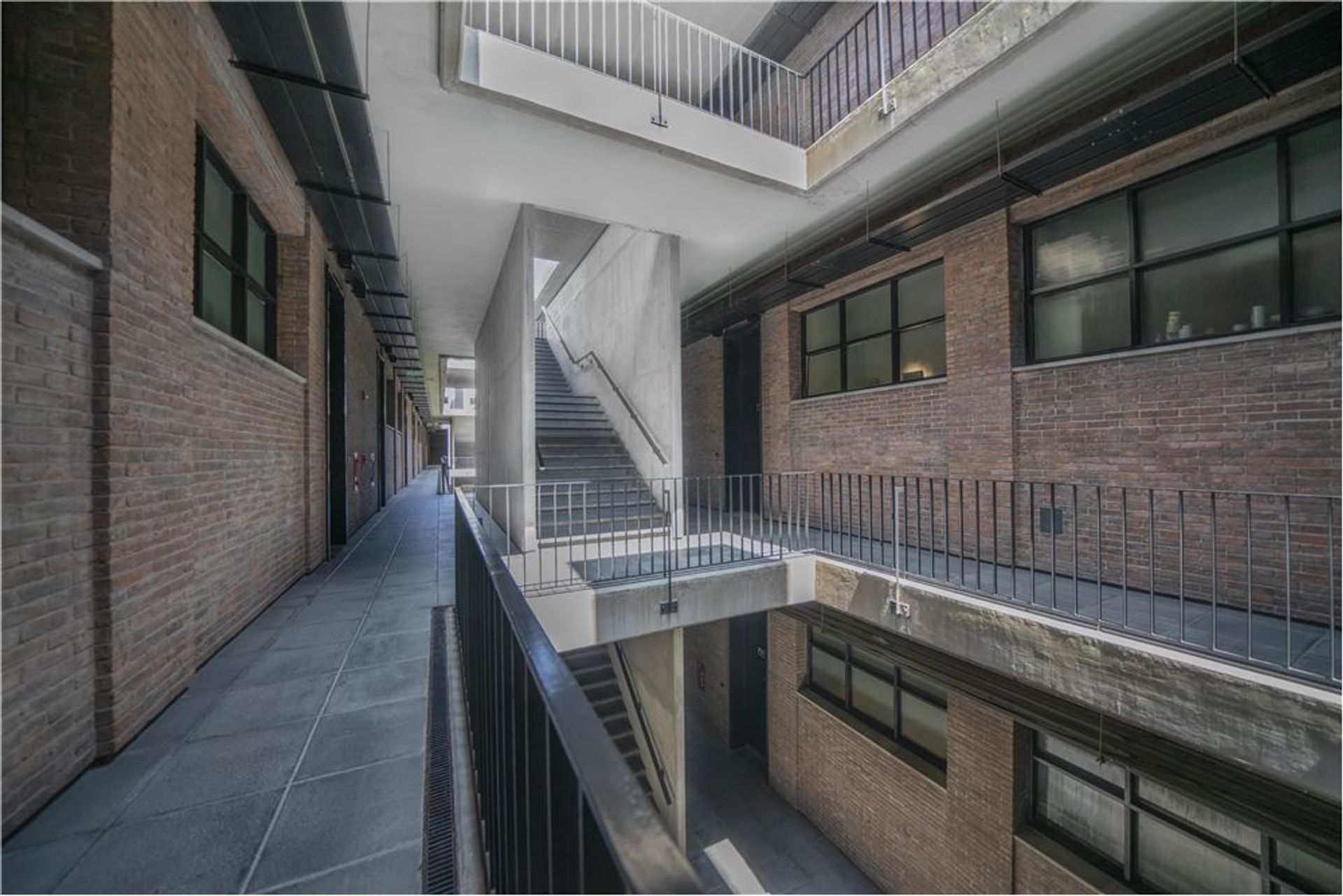 Venta departamento loft de 2 amb en Martínez