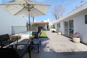 Venta Casa 3 Plantas Virazon Nordelta Al Agua