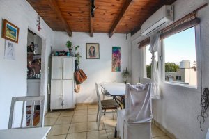 Alquiler duplex 3 dormitorios San Isidro Central