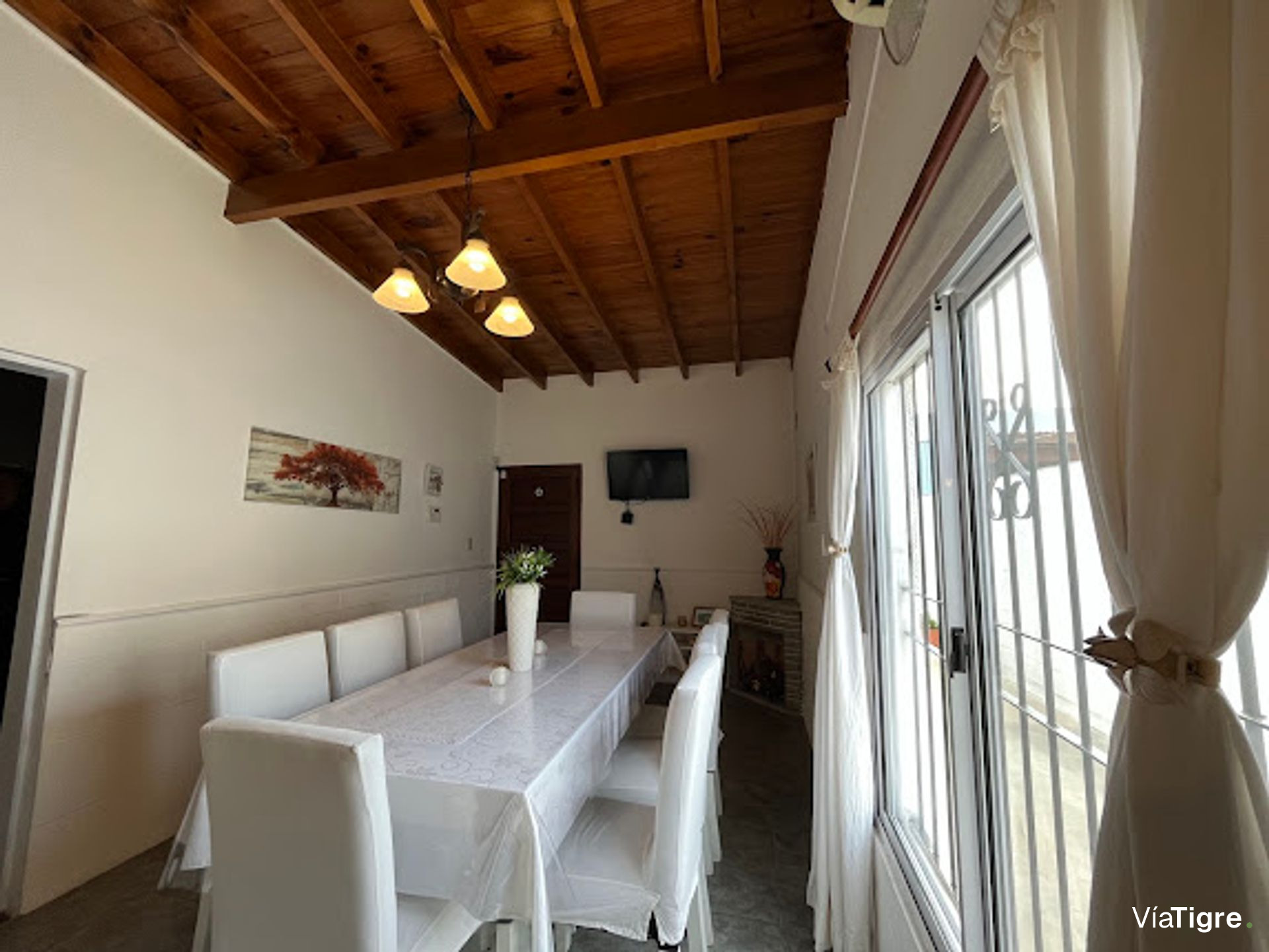 Venta Casa En Albanueva Con Amarra 5 Amb.
