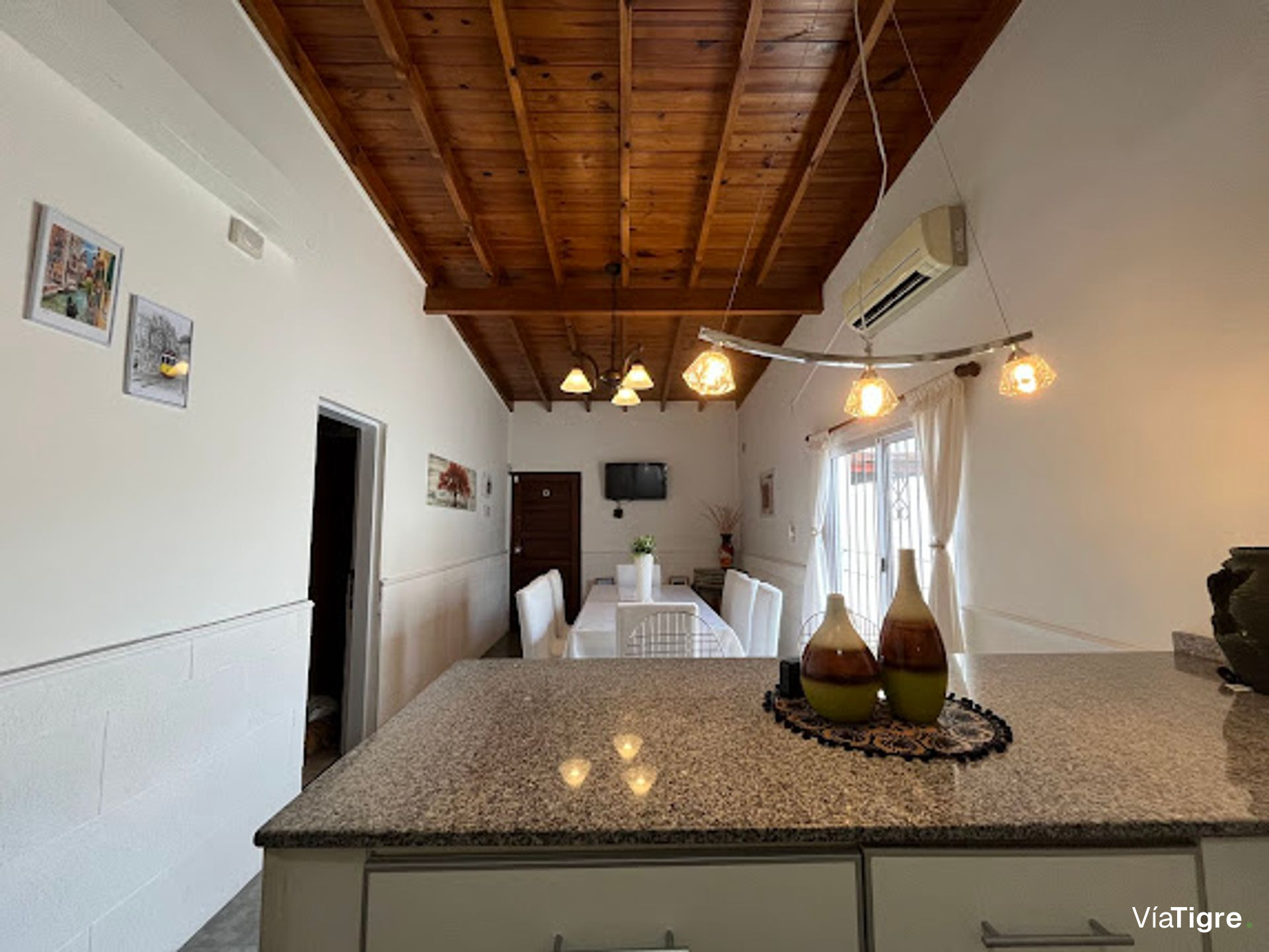 Venta Casa En Albanueva Con Amarra 5 Amb.