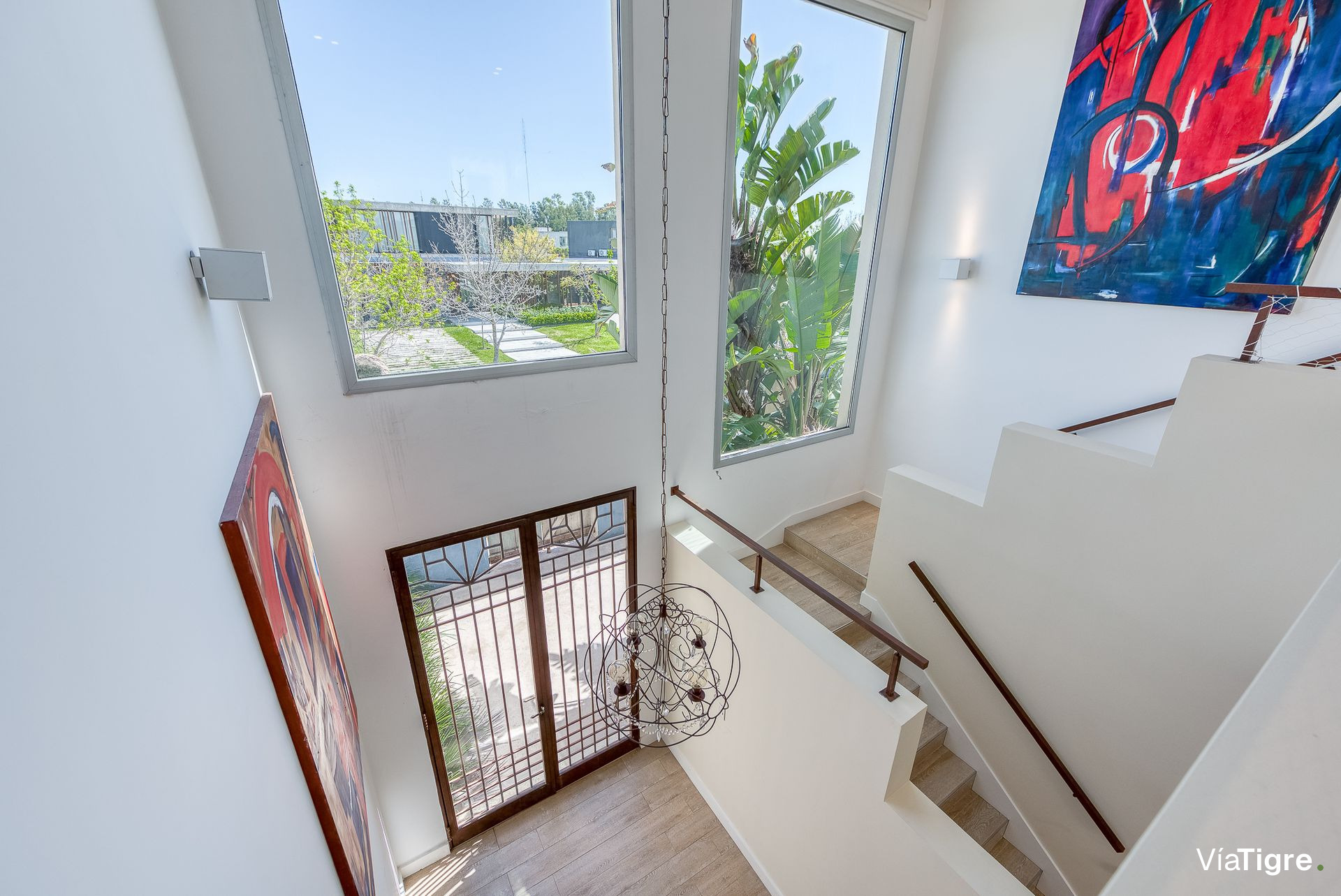 Venta Casa En Albanueva Con Amarra 5 Amb.