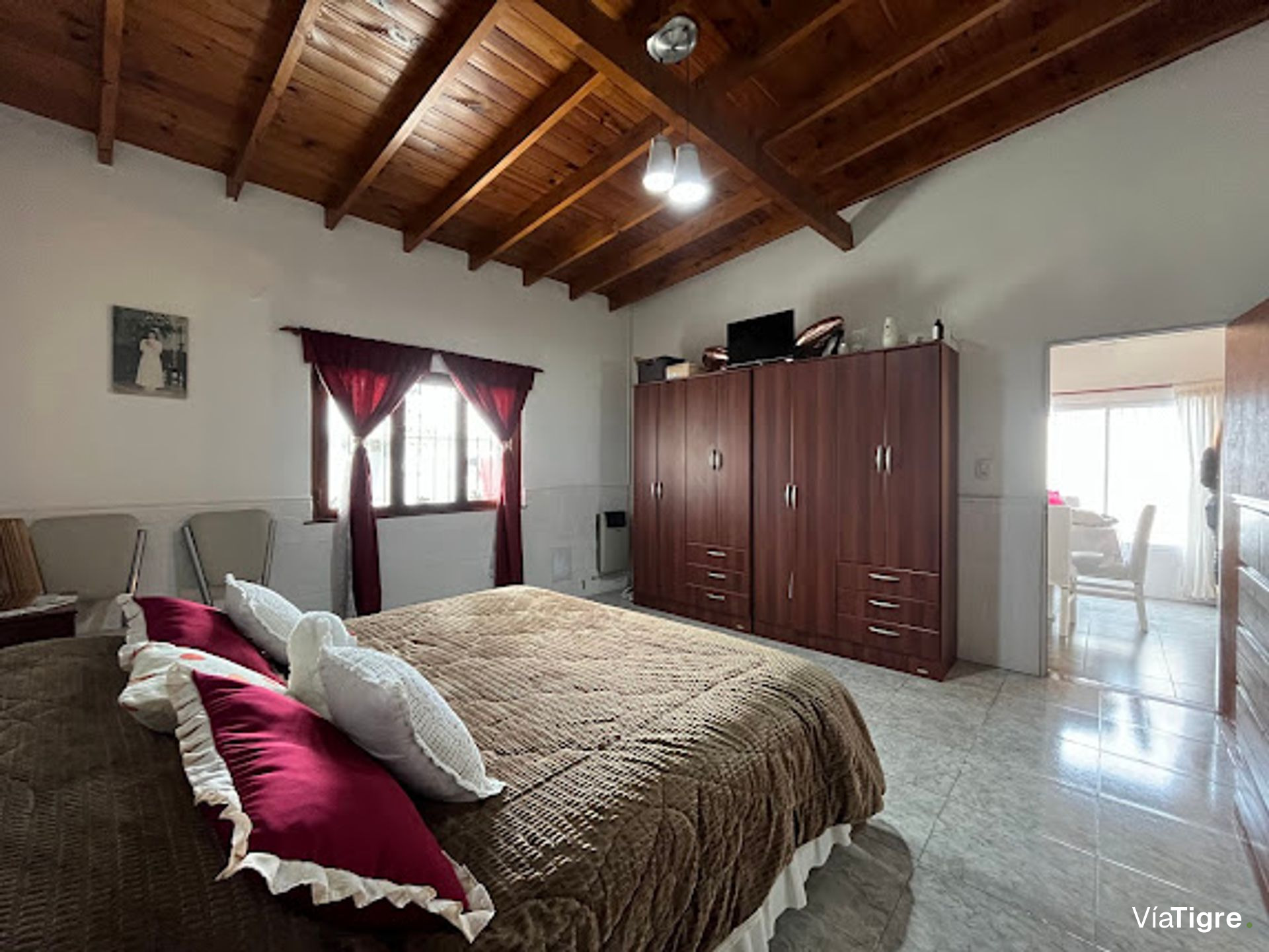 Venta Casa En Albanueva Con Amarra 5 Amb.