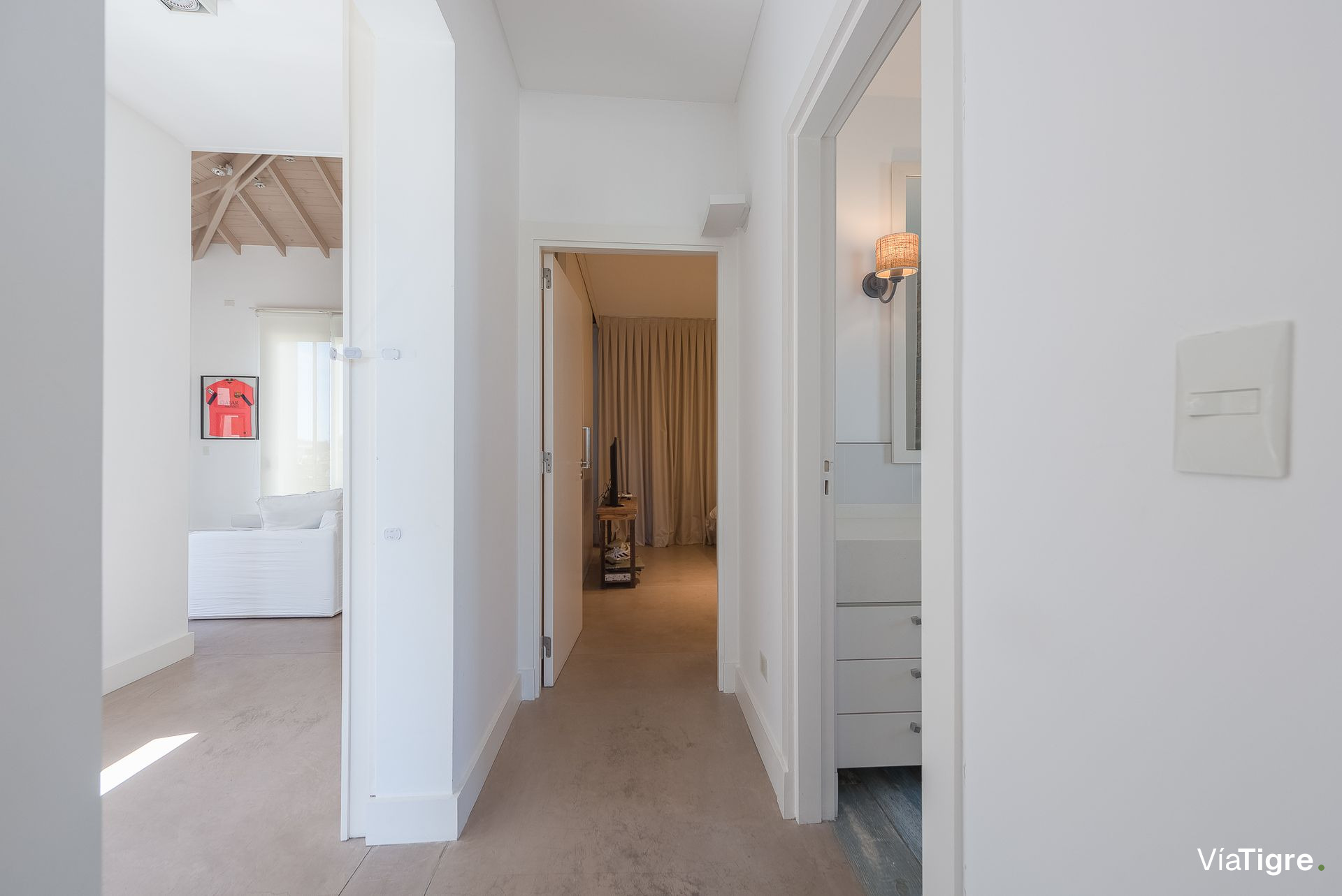 Venta Casa En Albanueva Con Amarra 5 Amb.