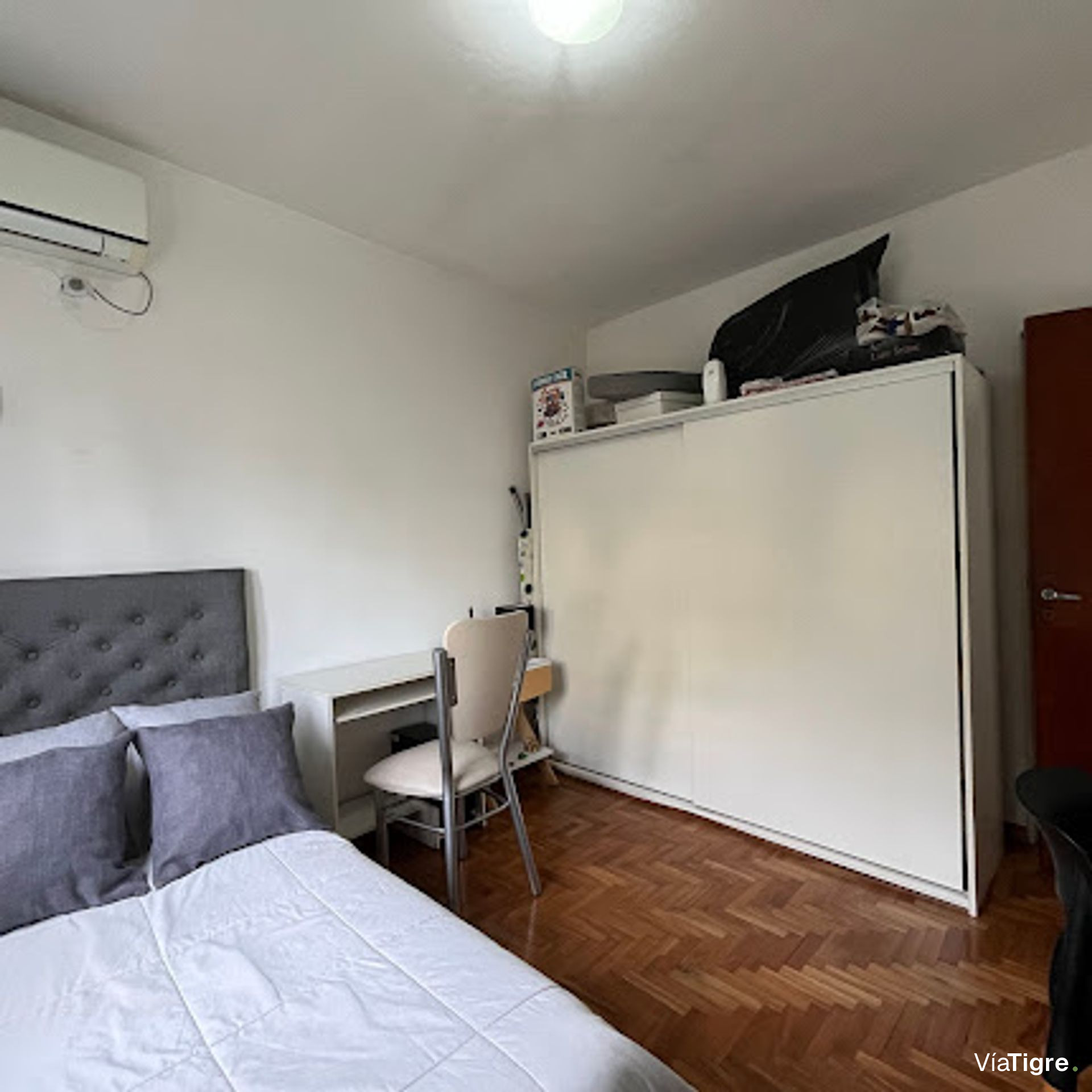 Venta Casa En Albanueva Con Amarra 5 Amb.