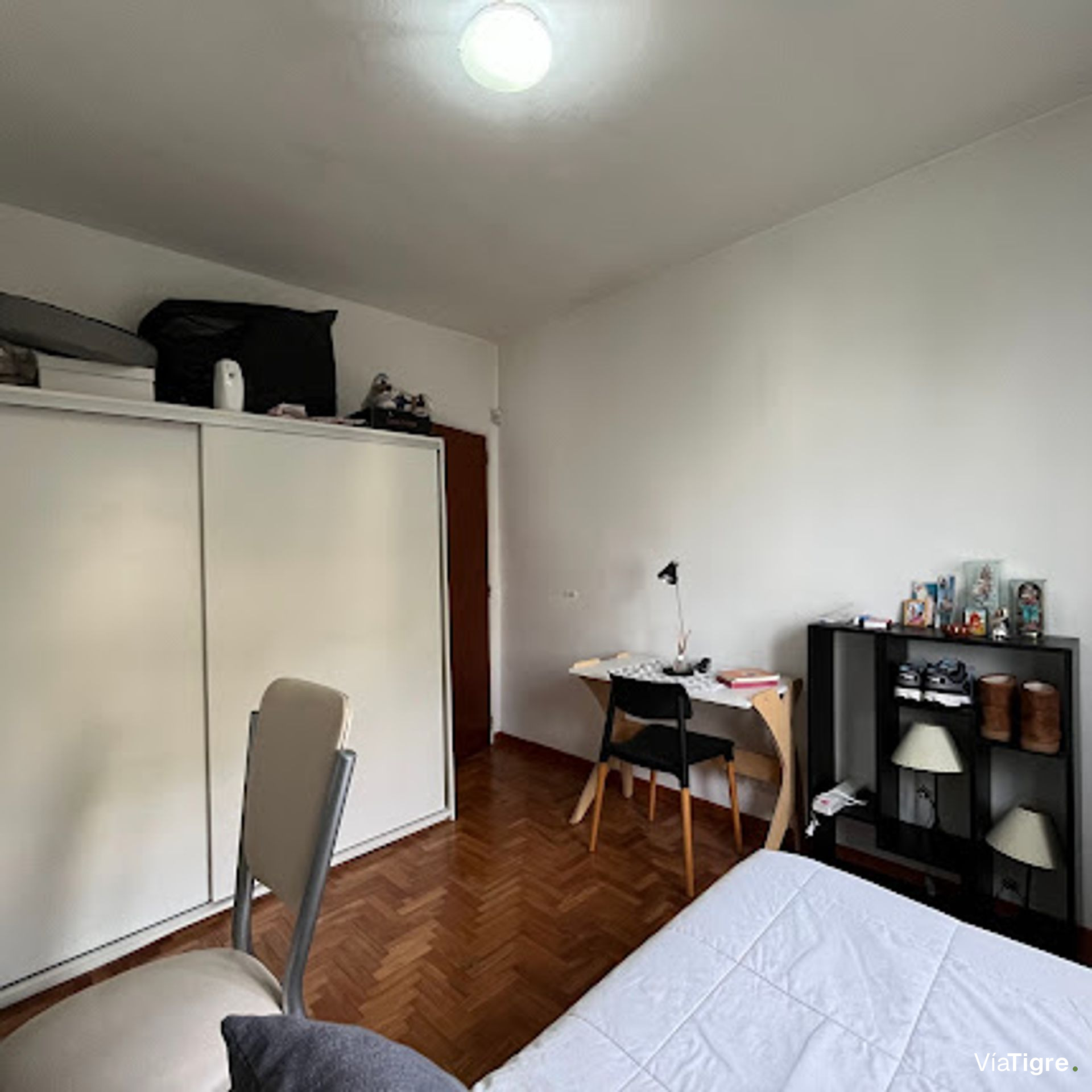 Venta Casa En Albanueva Con Amarra 5 Amb.