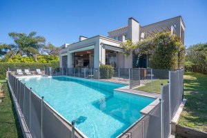 House for Sale on Calle Amarra in Albanueva, Milberg's Corner