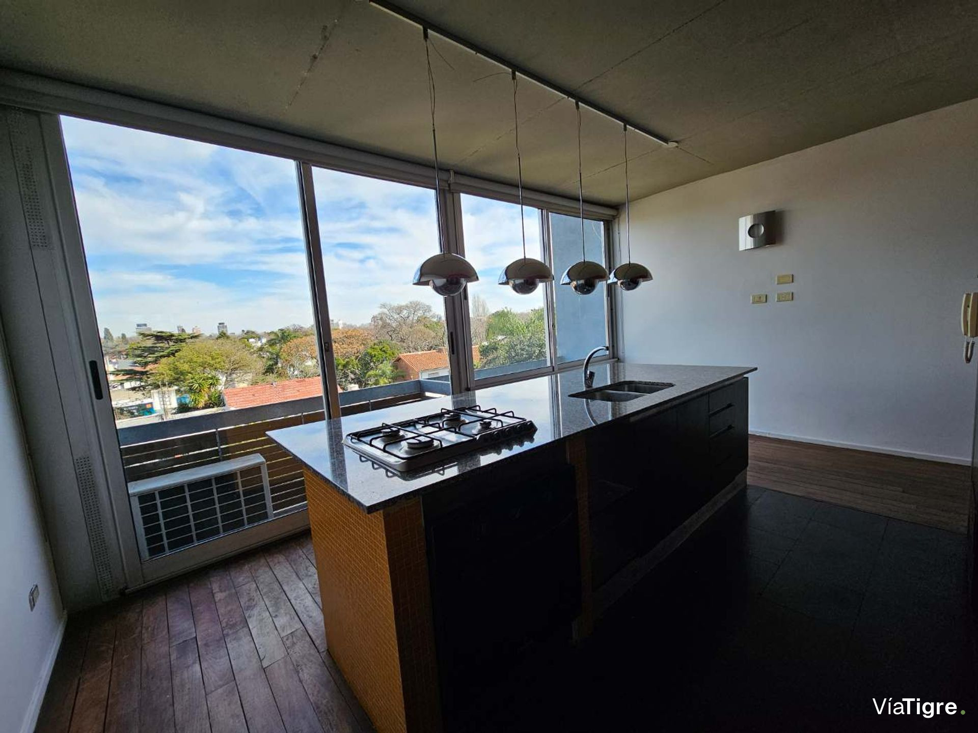 Duplex Terraza 2 dormit 2 cocheras Venta La Lucila