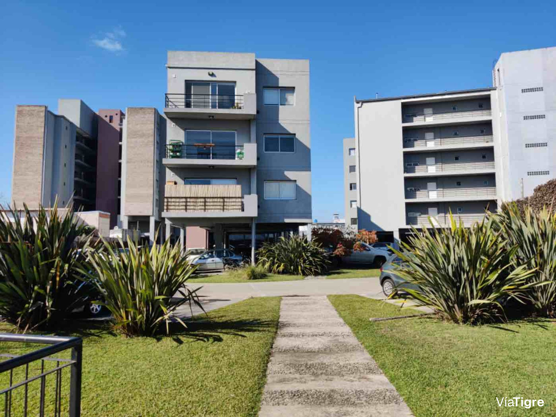Venta Monoambiente Amoblado Tigre Pileta Seg 24Hs