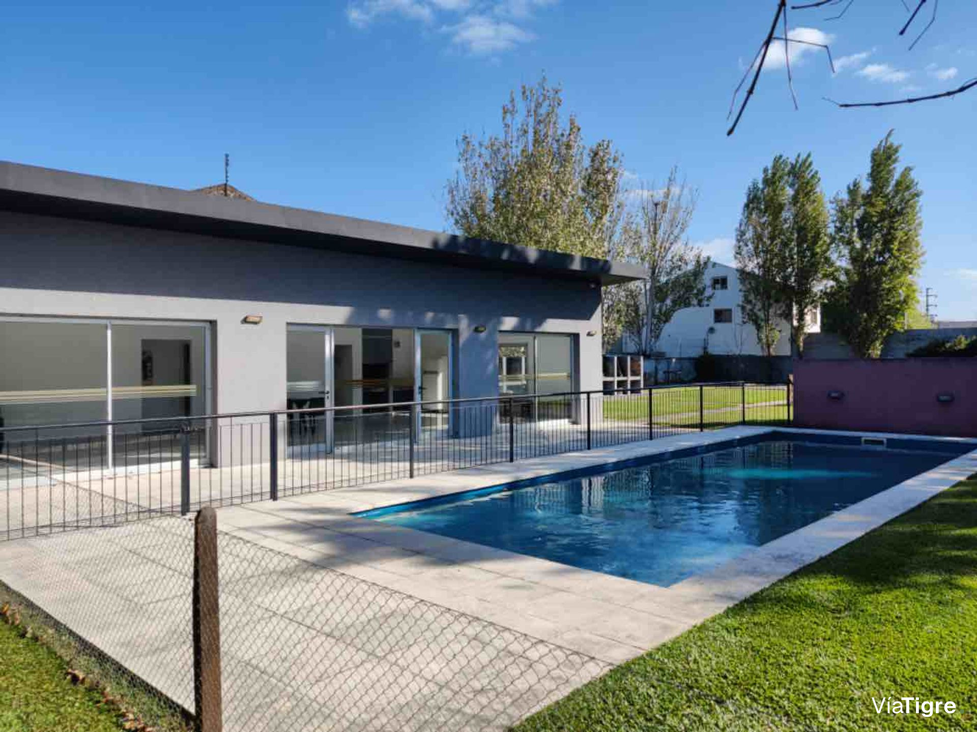 Venta Monoambiente Amoblado Tigre Pileta Seg 24Hs