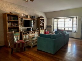 Sale PH 2-room apartment with patio, Martinez, excellent location