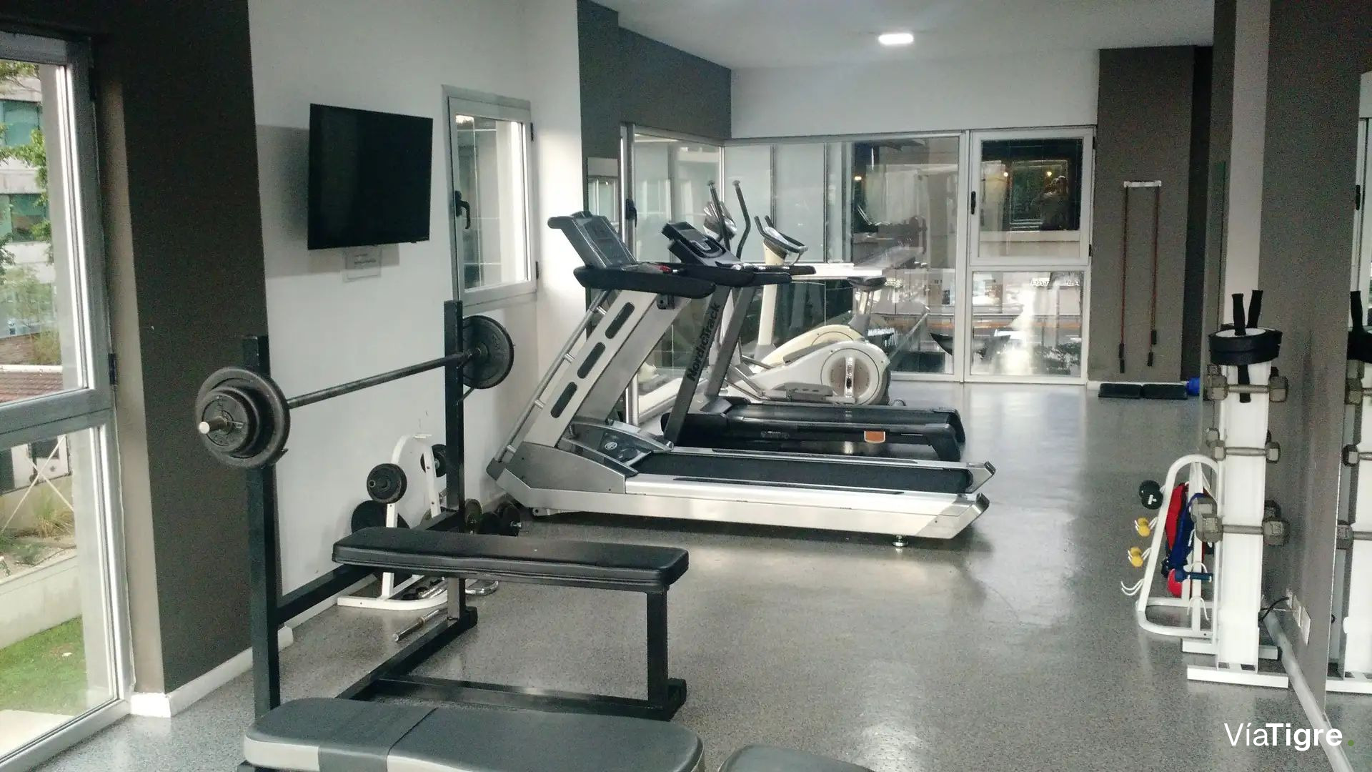 Dos Ambientes En Alquiler,Amenities, Impecable