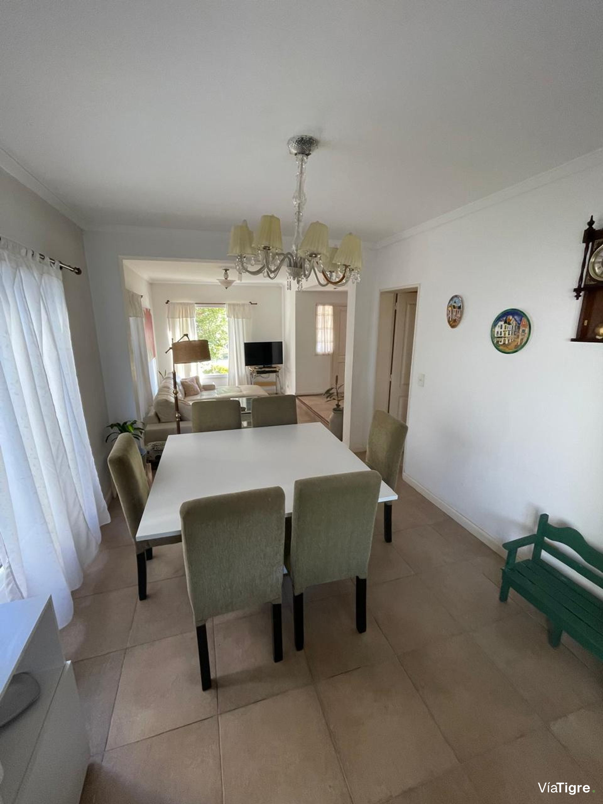 Alquiler.Casa, 5 Amb , Barrancas de San José.