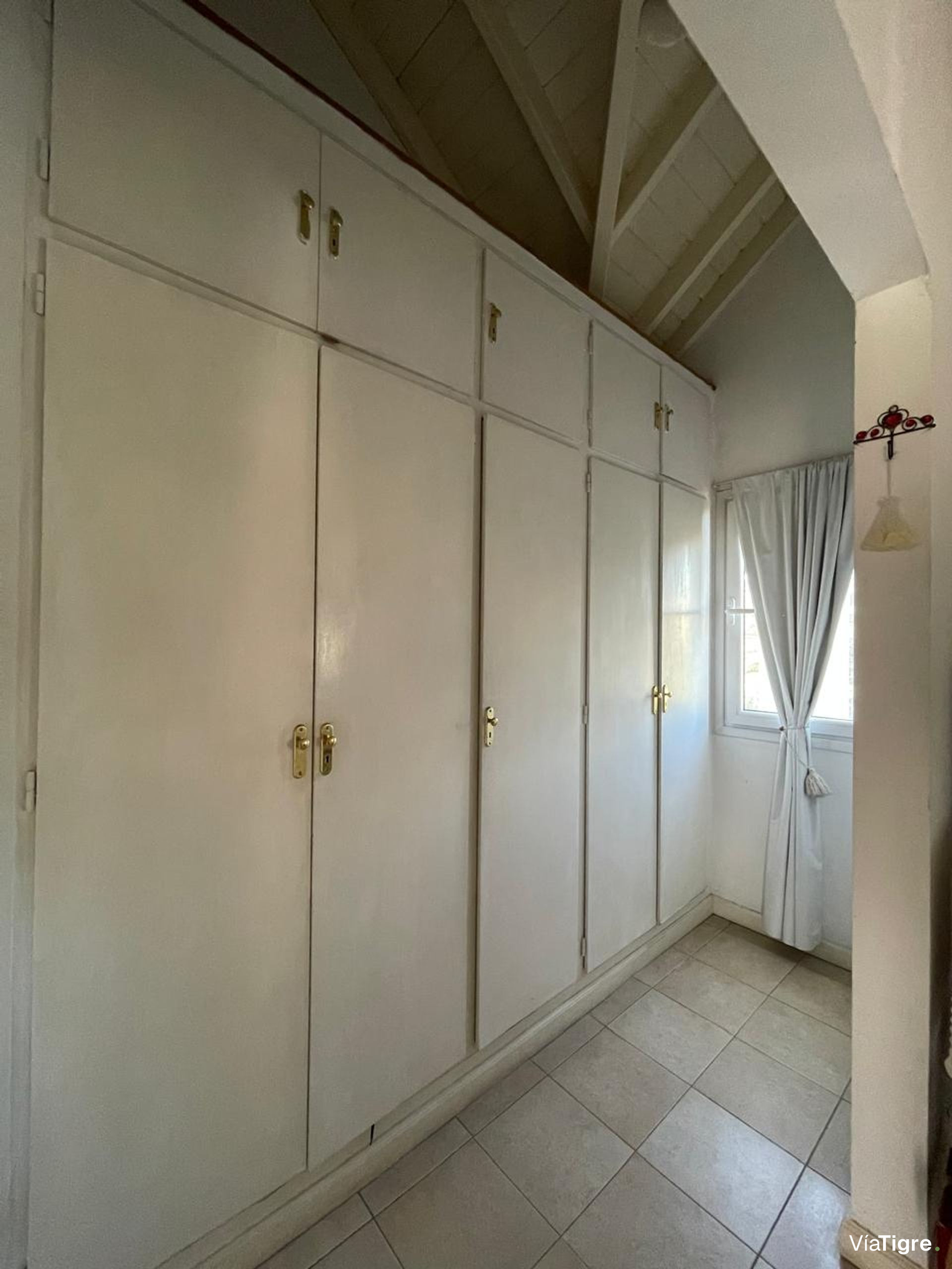 Alquiler.Casa, 5 Amb , Barrancas de San José.