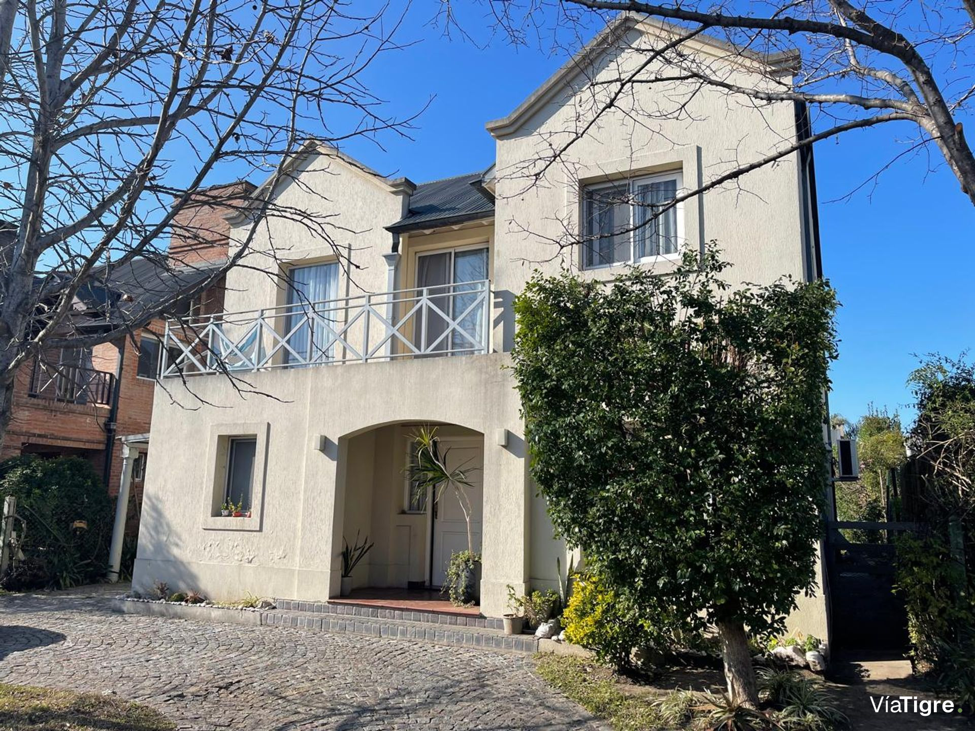 Alquiler.Casa, 5 Amb , Barrancas de San José.