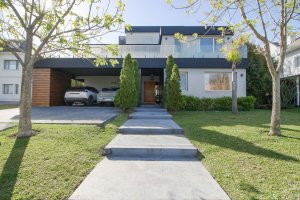 Venta Casa 3 ambientes en Boulogne - San Isidro