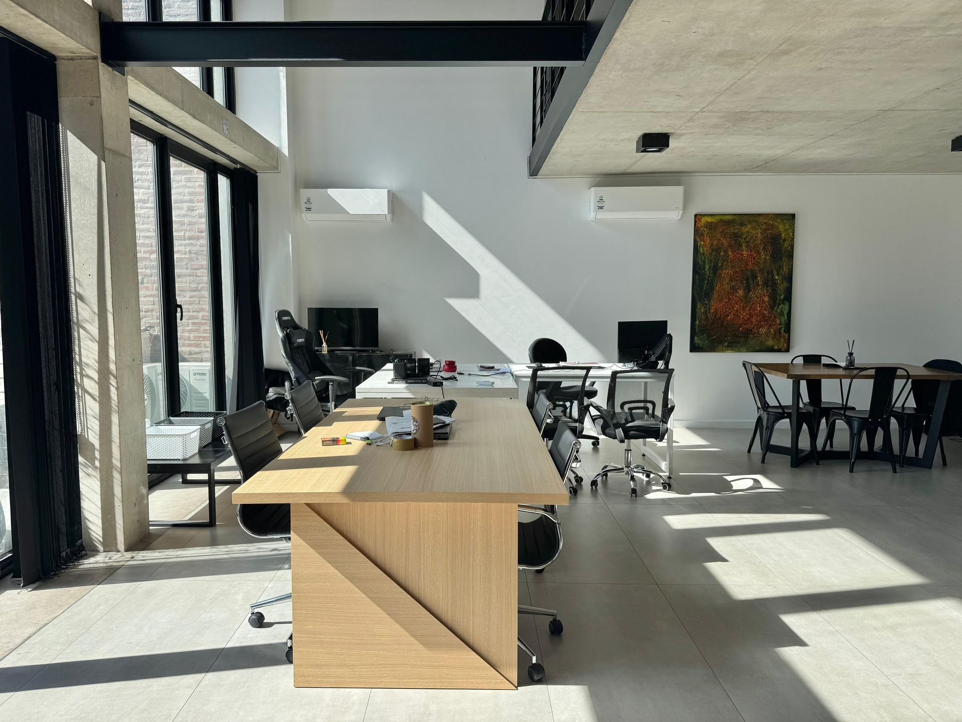 Venta Oficina Premium amoblada 2 cocheras Olivos