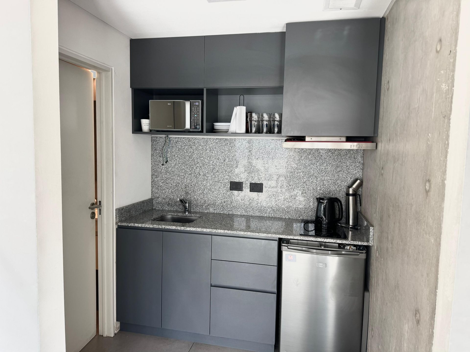 Venta Oficina Premium amoblada 2 cocheras Olivos