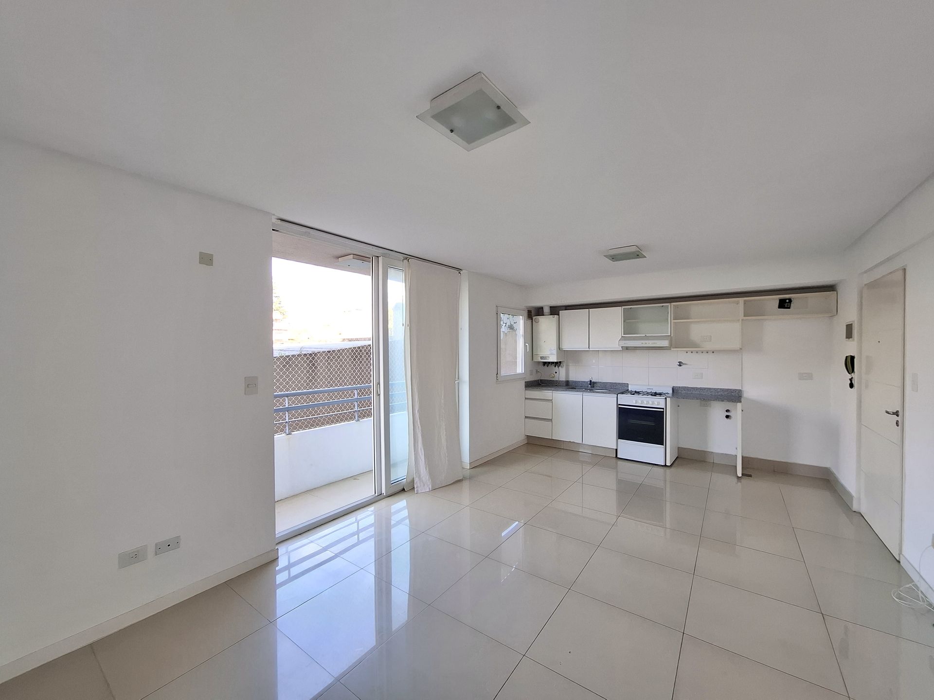 House for sale 3 rooms garden garage Villa Adelina