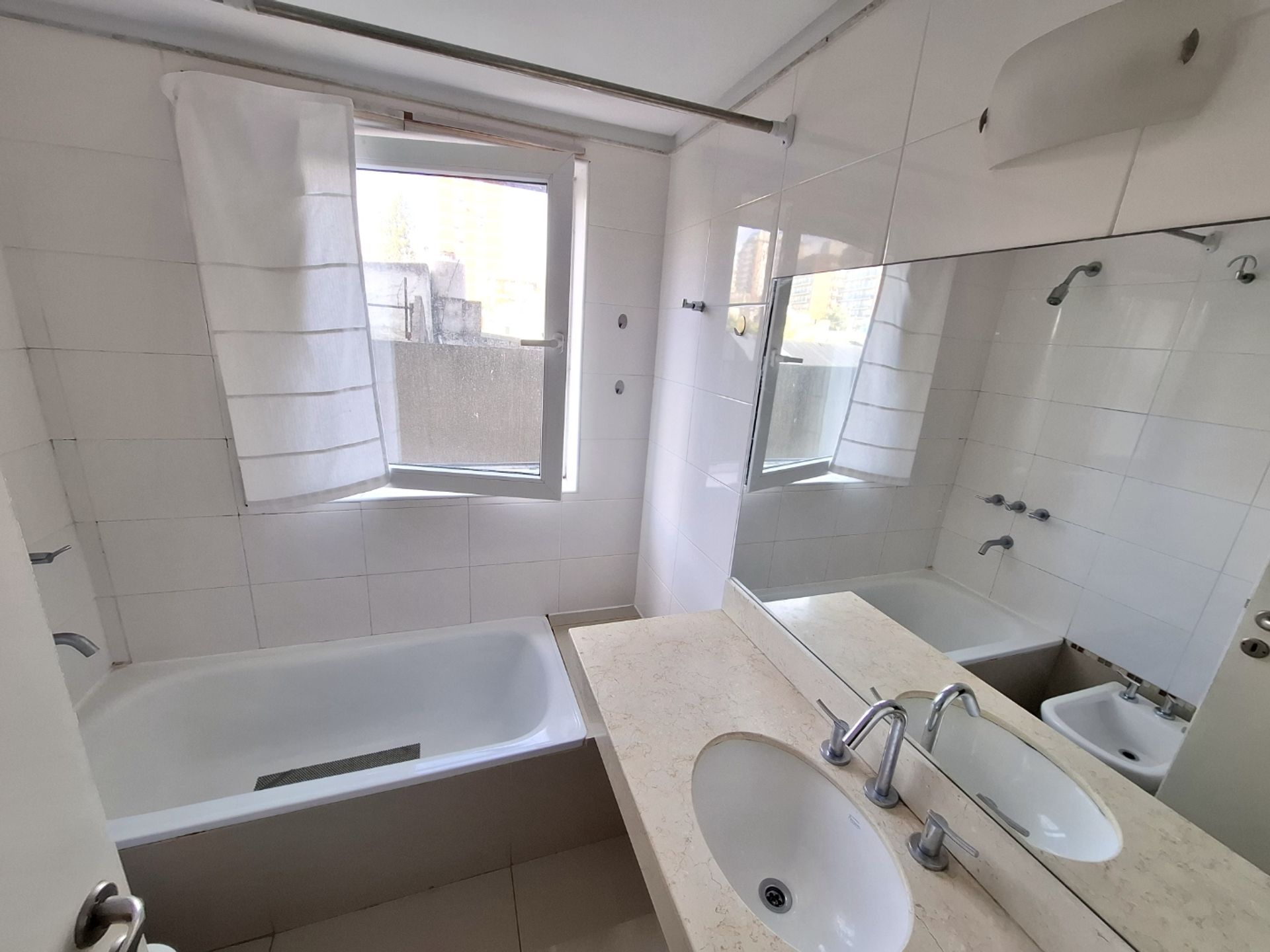 Venta casa 3 ambientes jardín cocheraVilla Adelina