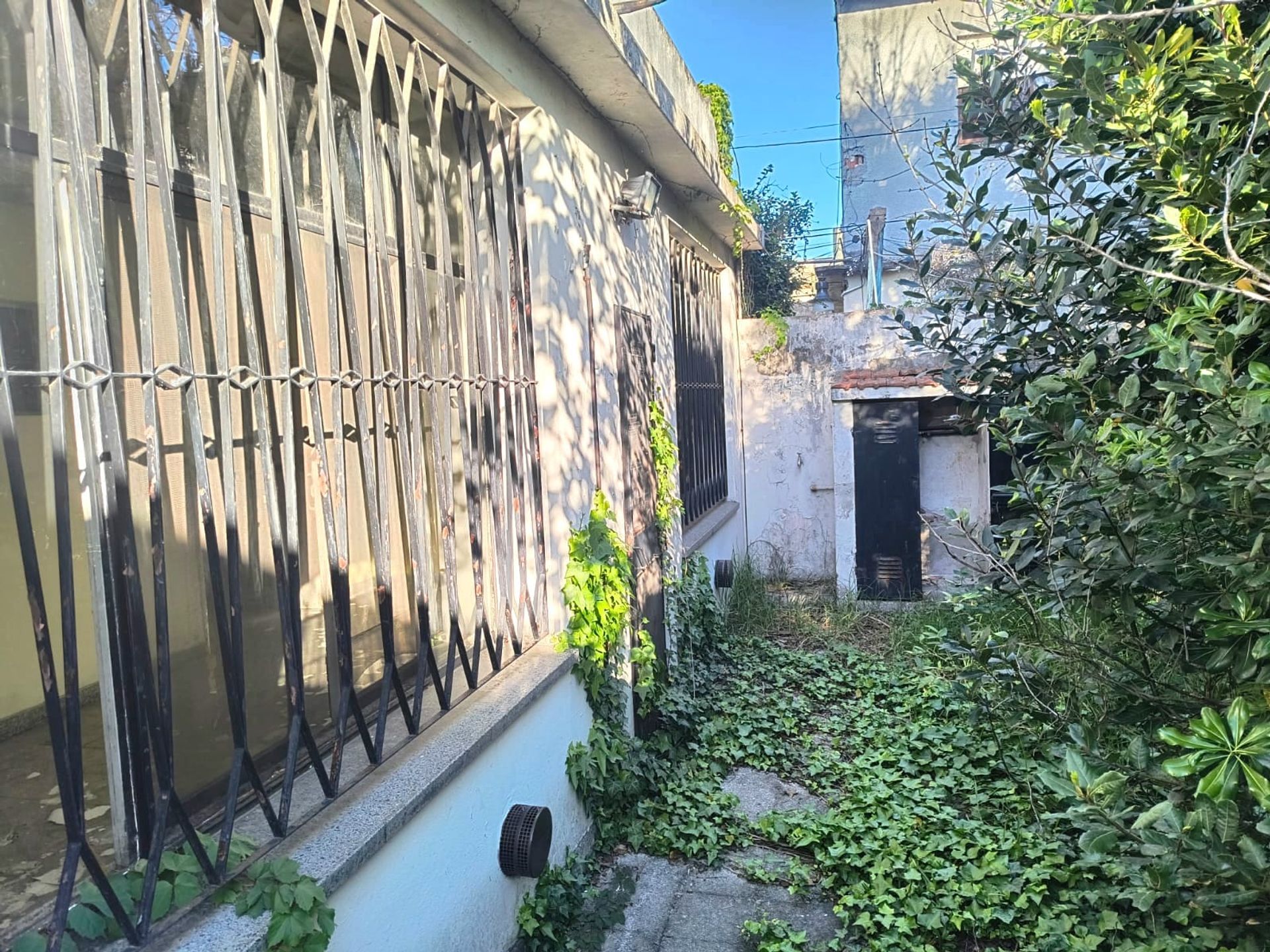 Venta casa 3 ambientes jardín cocheraVilla Adelina