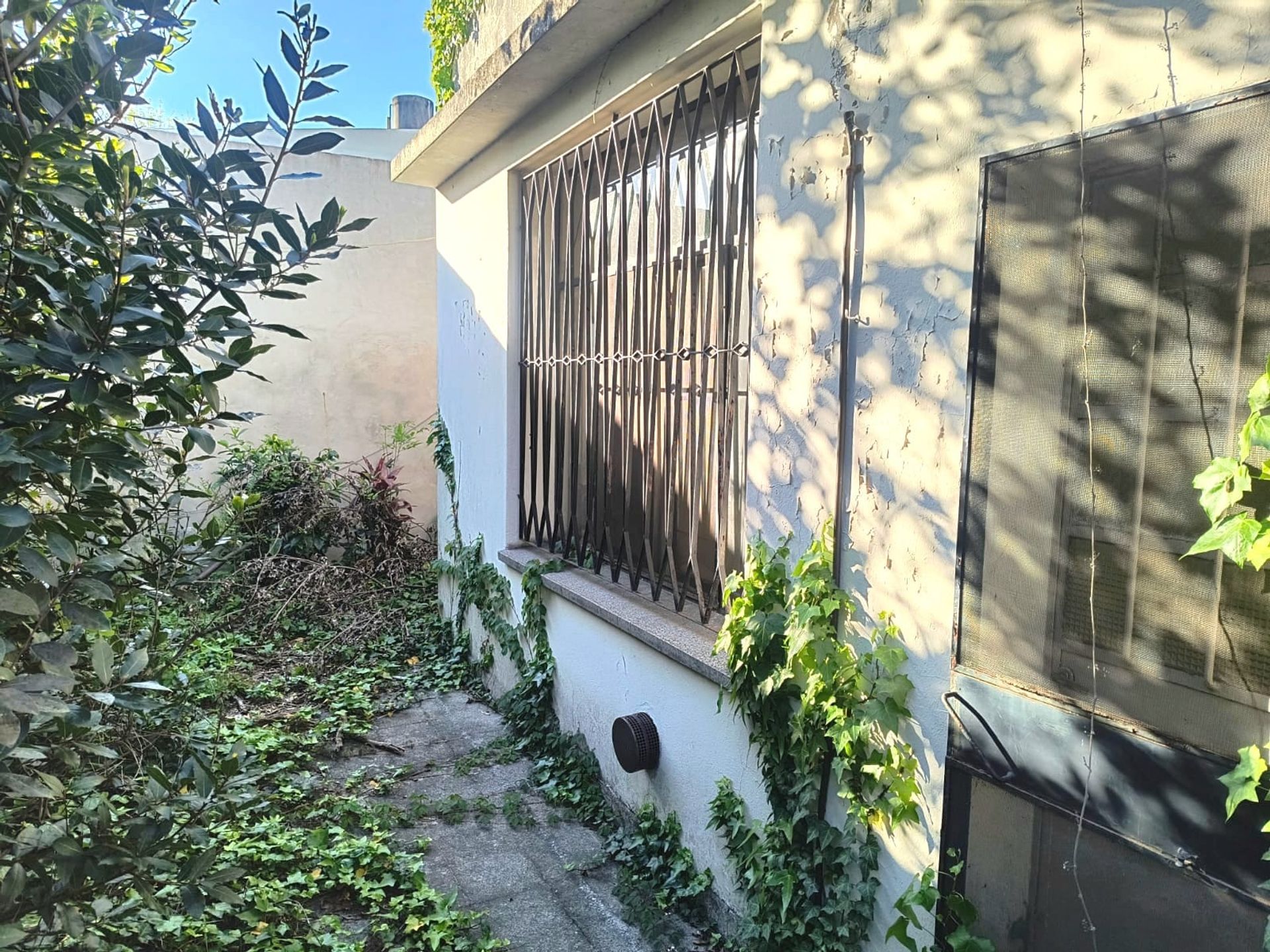 Venta casa 3 ambientes jardín cocheraVilla Adelina