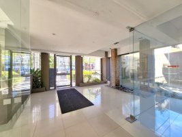 House for sale 3 rooms garden garage Villa Adelina