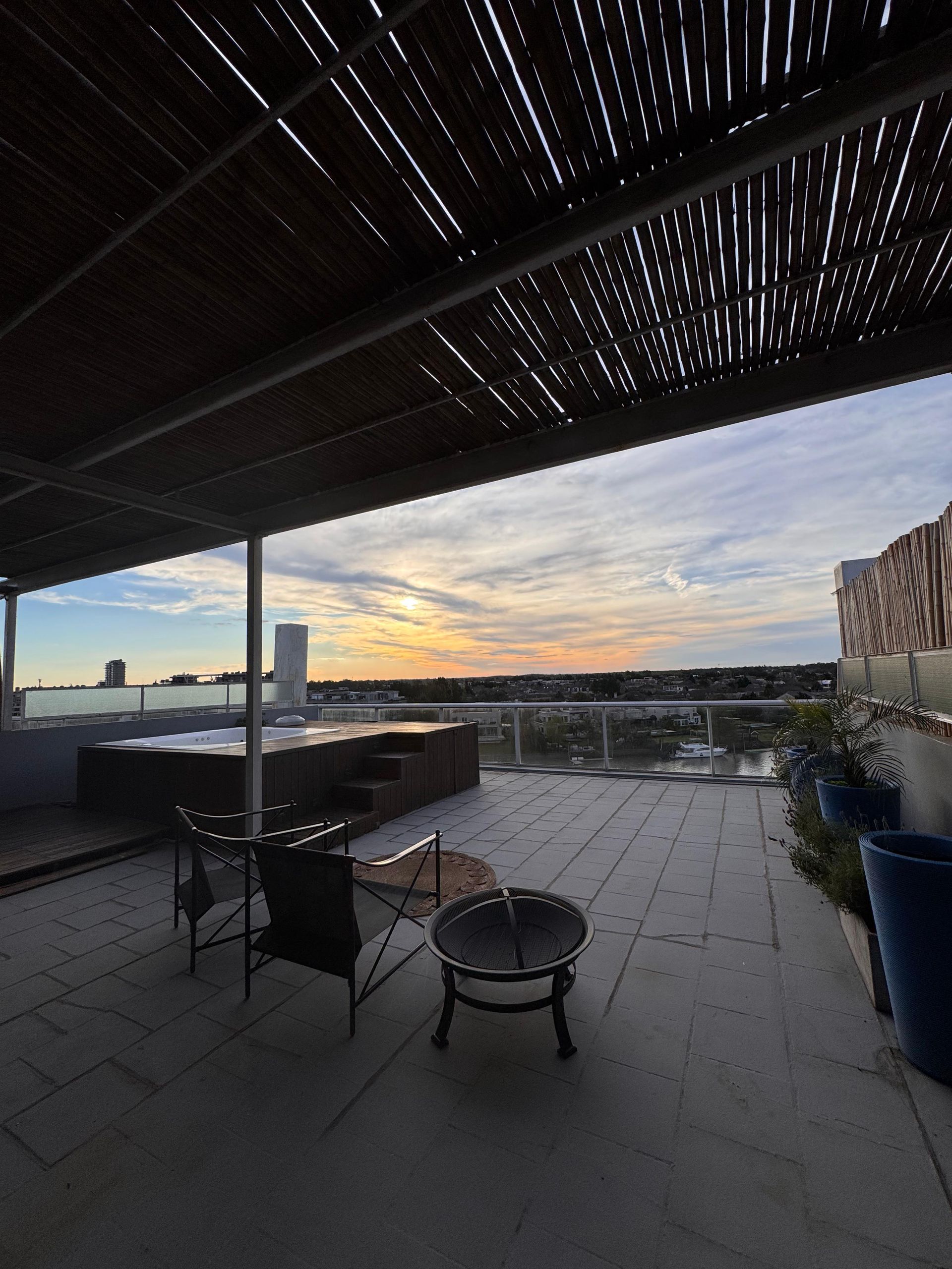 Venta Departamento 2 Amb Con Terraza En Nordelta