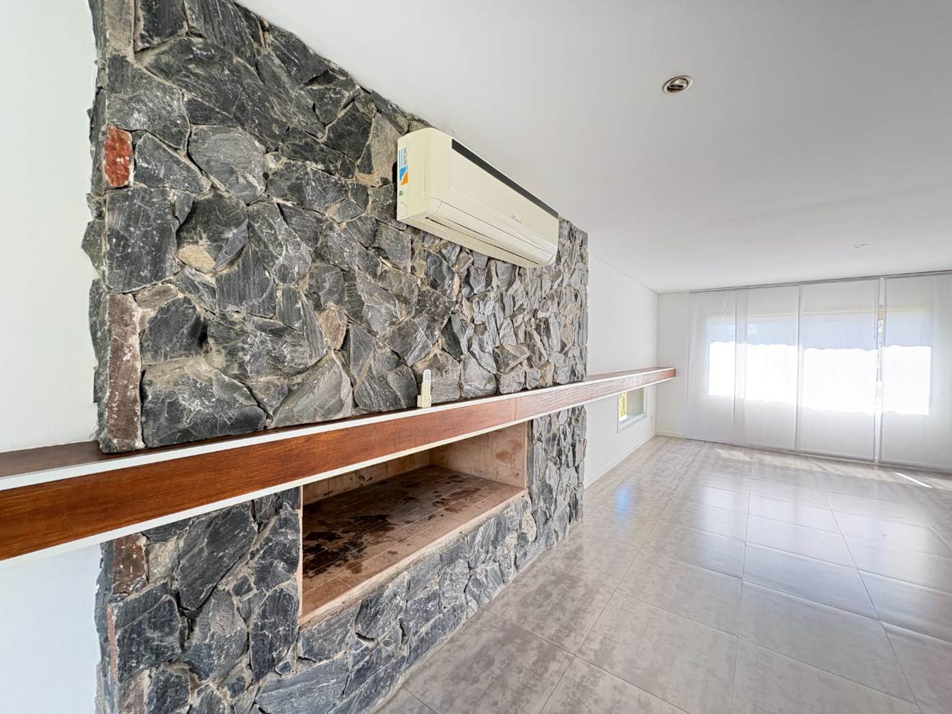 CASA alquiler 3 dormitorios en SUITE + 2 PLAYROOM