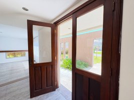 House for rent, 3 bedrooms in suite + 2 playrooms