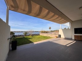 Depto 3 ambientes con Jardín propio en Vila Vela