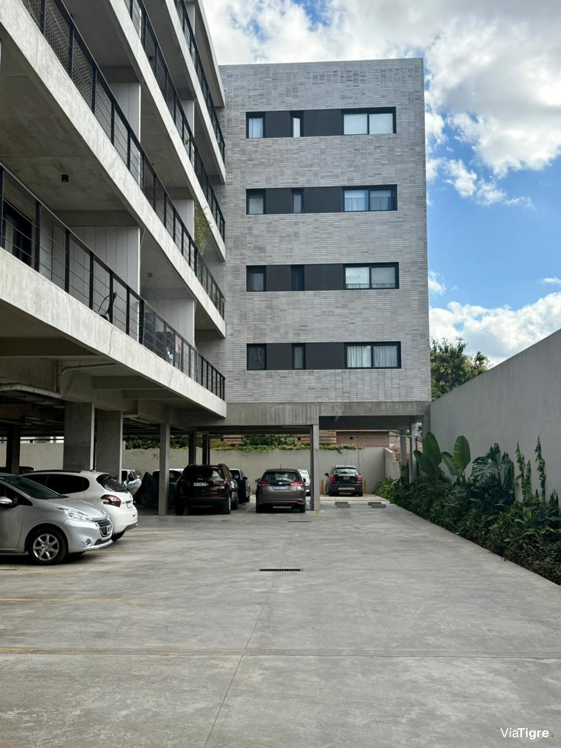 Venta Depto. 2 Amb A Estrenar Con Cochera En Tigre
