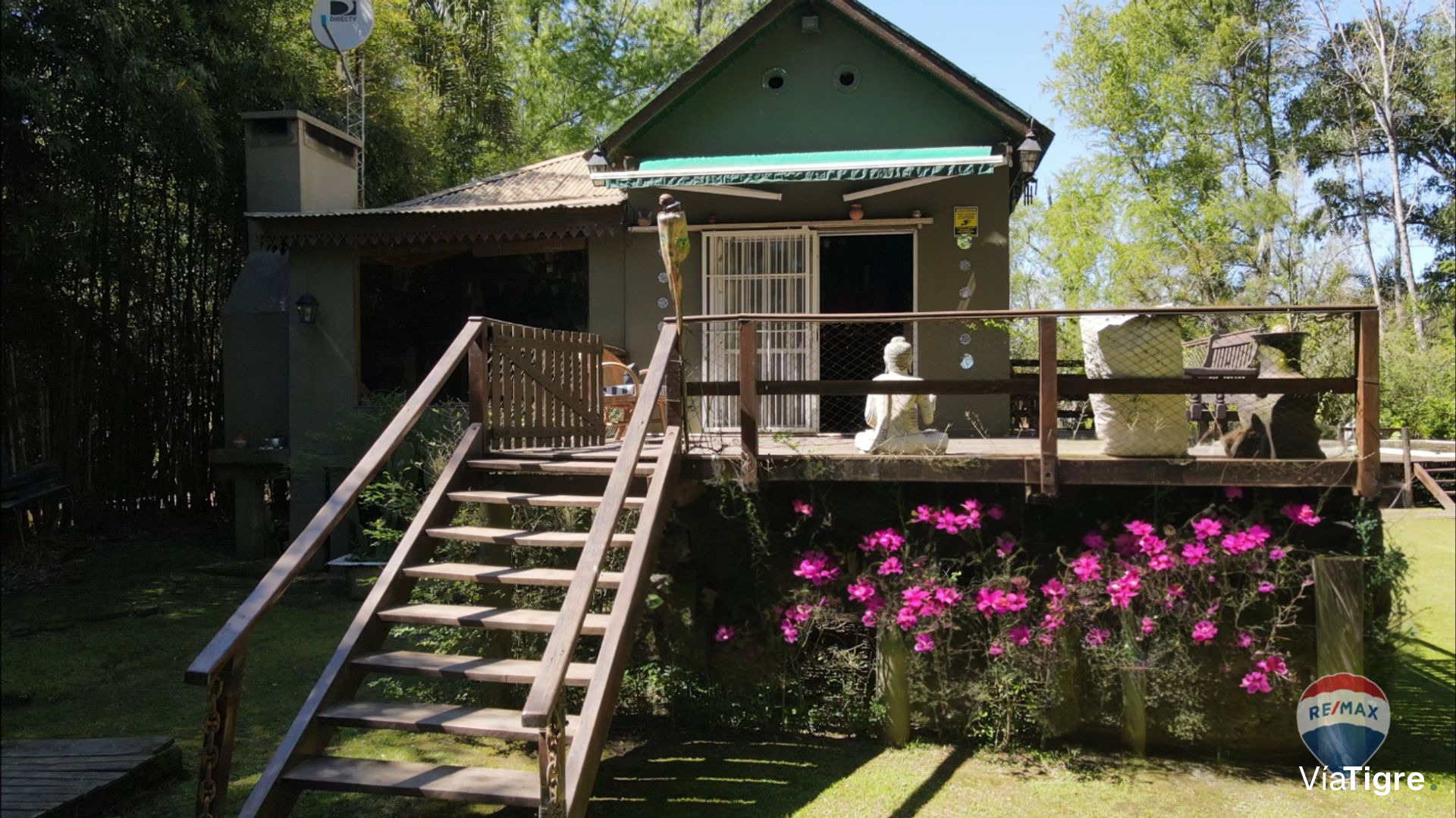 Venta Casa 3 Ambientes con cochera y gran parque