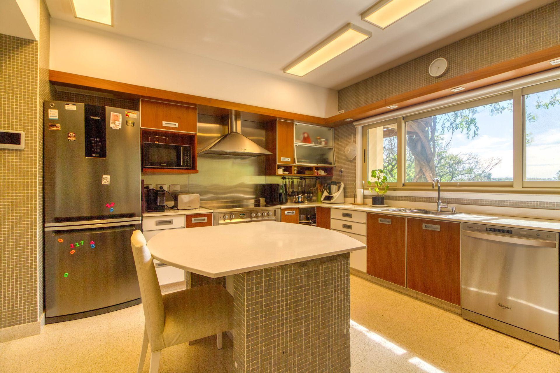 Venta casa 5 amb Olivos con jardín y cochera