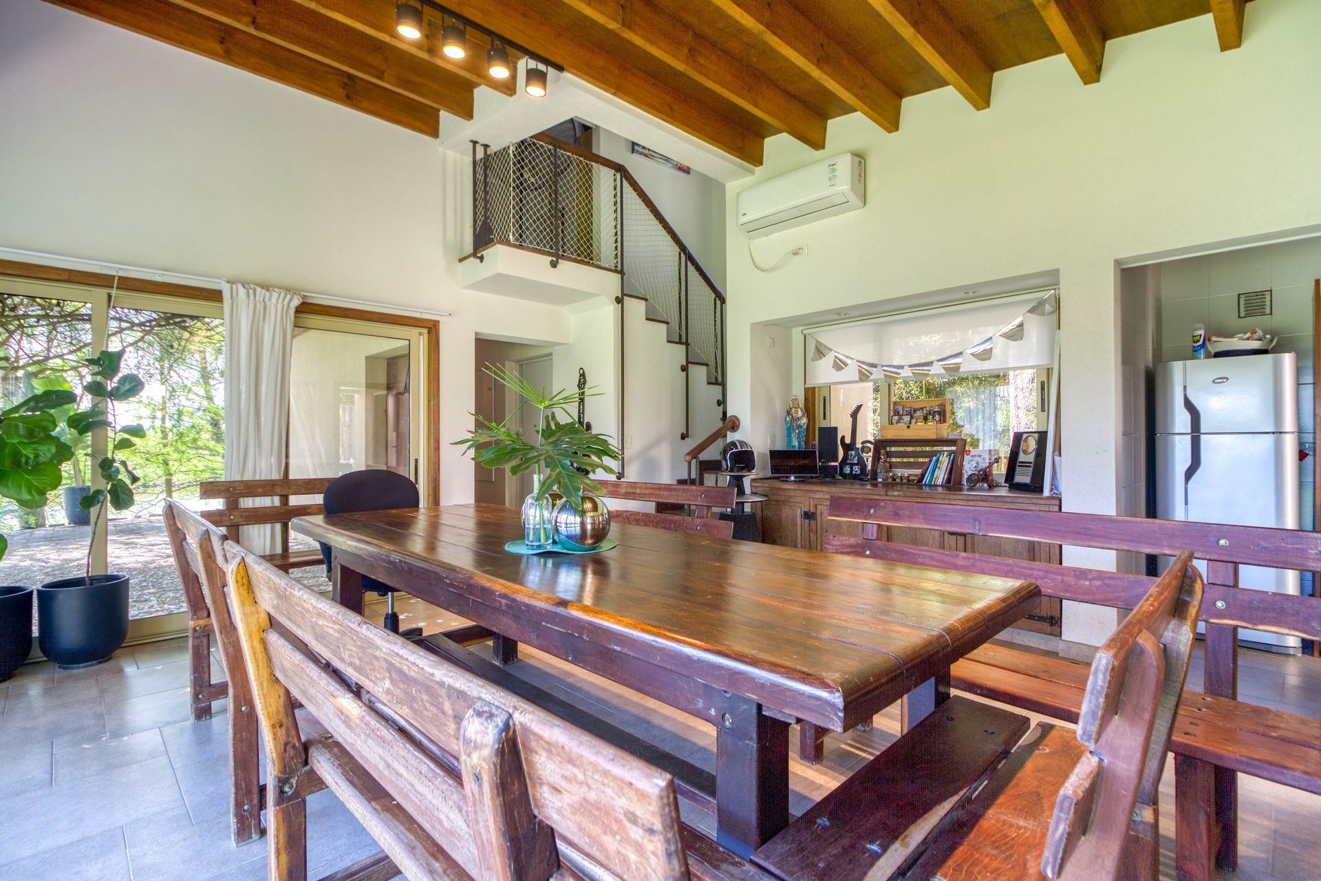 Venta casa 5 amb Olivos con jardín y cochera