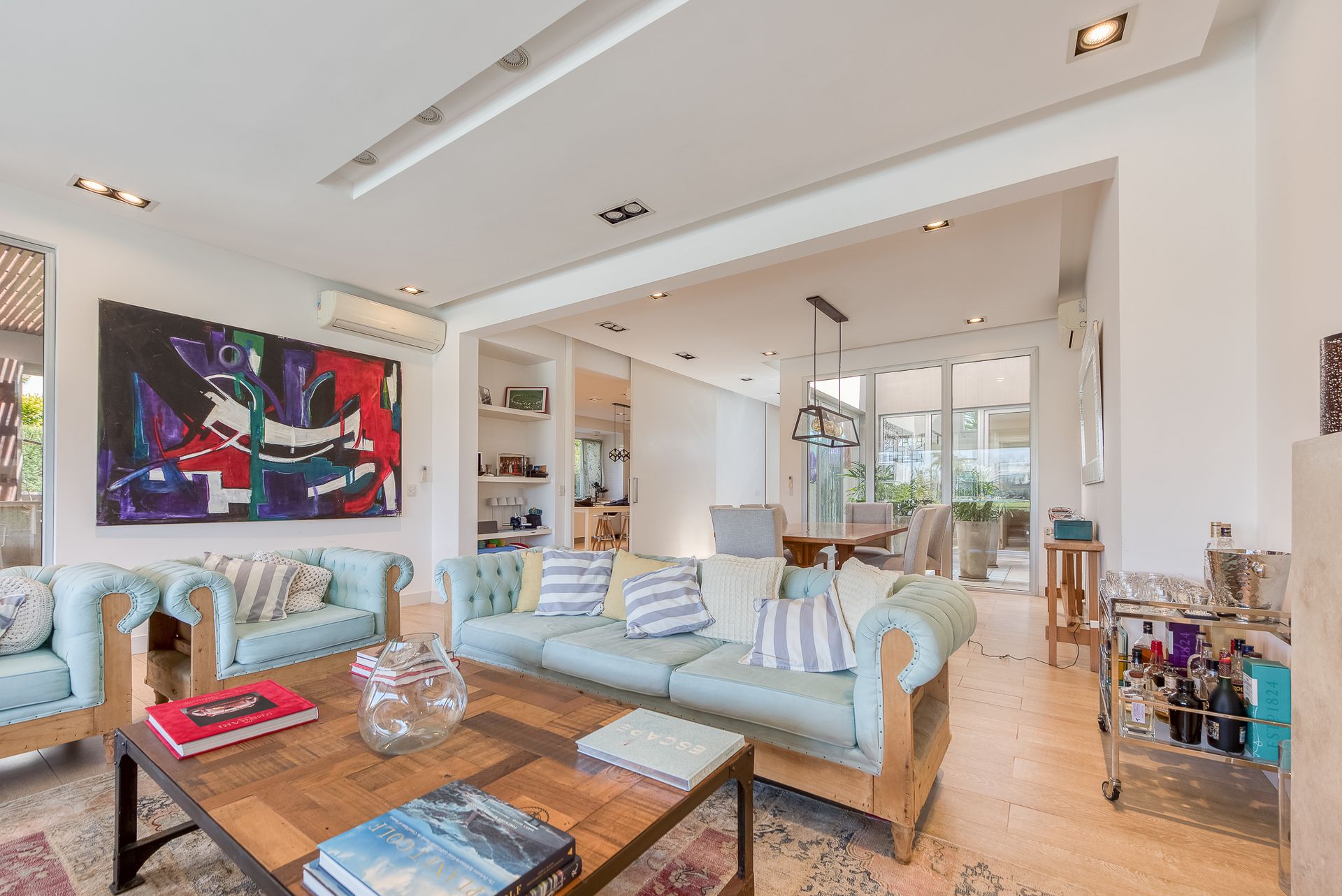 Venta Dpto en Duplex 3 ambientes Florida Cochera